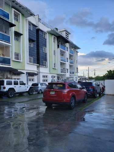 Vendo Hermoso Apartamento 4to Piso Con Terraza Privada Autopista De San Isidro, Santo Domingo Este, Zona Oriental, República Dominicana