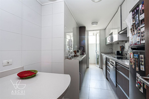 Departamento En Venta De 3 Dorm. En Vitacura