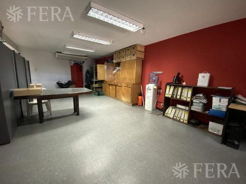 Imagen 5 de 12 de Venta Galpón Con Departamento De 4 Ambientes En Dock Sud (29824)