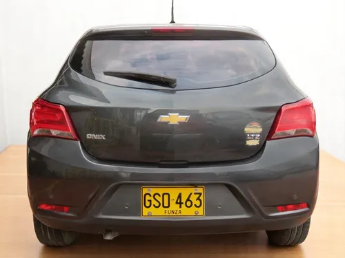 Chevrolet Onix 1.4 Ltz 5 p