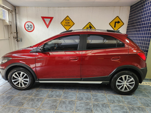 Chevrolet Onix 1.4 Activ Aut. 5p