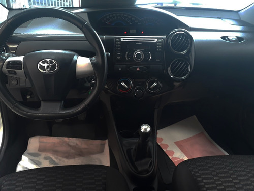 Etios Xls Sedan 1.5 Flex 16v 4p Mec. 2015
