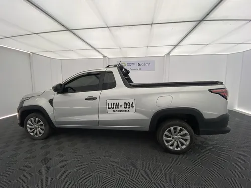 RAM 700 1.4 SLT MT