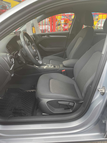 Imagen 8 de 13 de Audi A3 2018 1.4 Sedán Dynamic At Dsg