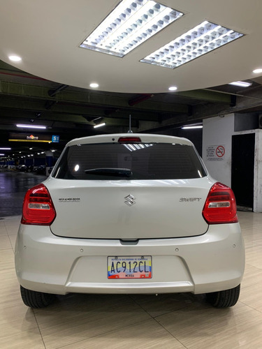Suzuki Swift 2023 /vn