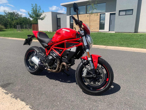 Ducati Monster 797