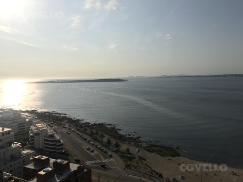Imagen 5 de 28 de Piso Alto, Vista Al Mar, Parrillero, 3 Dormitorios Mas Dependencia. Playa Mansa