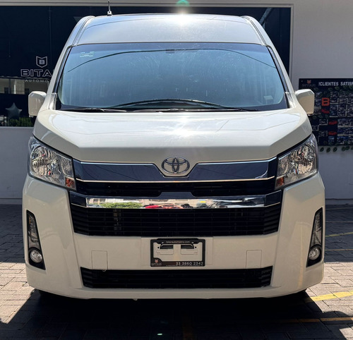 Toyota Hiace Gl 12 Pasajeros 2020 #1306