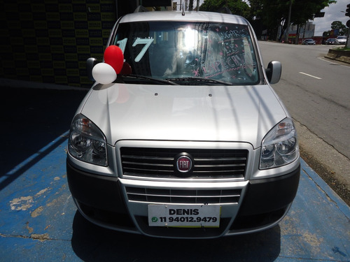 Fiat Doblo 2017 1.8 Flex 7 Lugares Prata