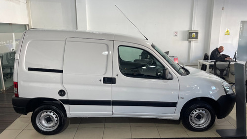 Imagen 8 de 25 de Peugeot Partner Confort Hdi