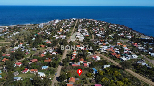 Imagen 2 de 11 de Terreno En Venta, Piriápolis, Punta Fría. 6 Cuadras De Playa