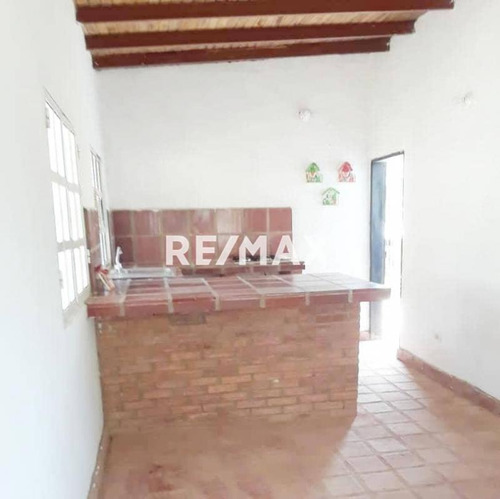 Re/max Acción - En Venta Casa En La Sierra Falconiana 