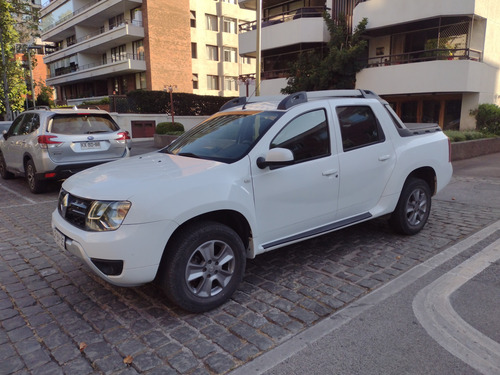 Renault Oroch Intens 2.0L Mt 4X2