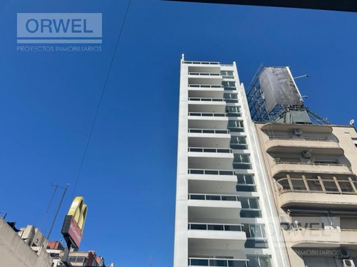 Imagen 16 de 18 de 3 Ambientes Super Amplios - Luminoso - Balcon Aterrazado - Parrilla Propia