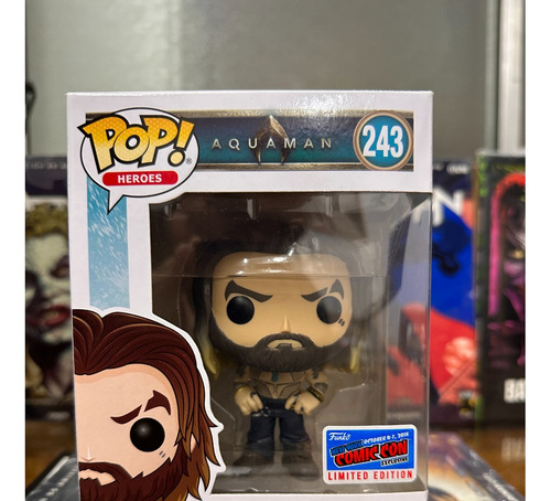 Funko Pop! Dc #243 Arthur Curry Aquaman + Protector Acetato