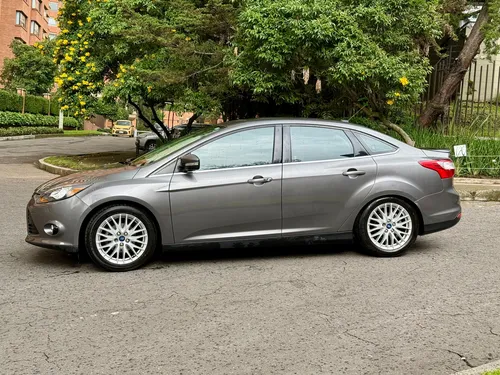 Ford Focus 2.0 Titanium At