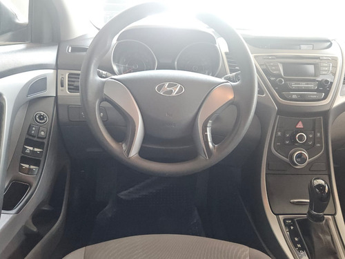 Hyundai Elantra 2016