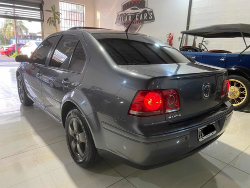 Imagen 12 de 22 de Volkswagen Bora 2010 2.0 Trendline 115cv Tiptronic