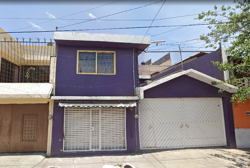 Casa En Venta Iglesia De Sto Domingo, Evolucion Nezahualcoyotl/ Recuperacion Bancaria Laab1