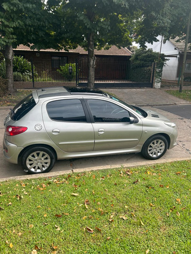 Peugeot 207 1.6 Xt