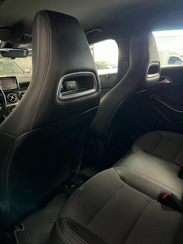 Mercedes-Benz A200TURBO A200