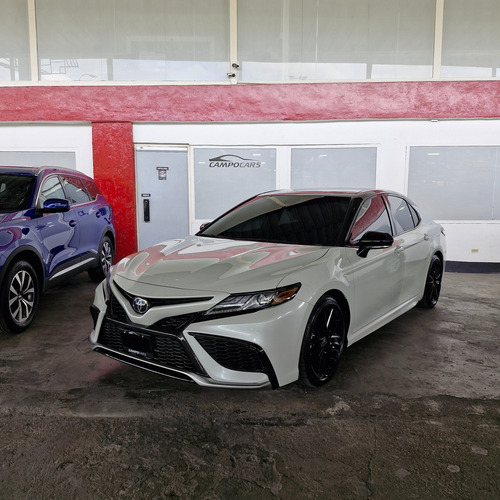 Toyota Camry Xse 2023 14.000km