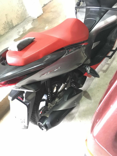 Imagem 6 de 8 de Honda Pcx Sport