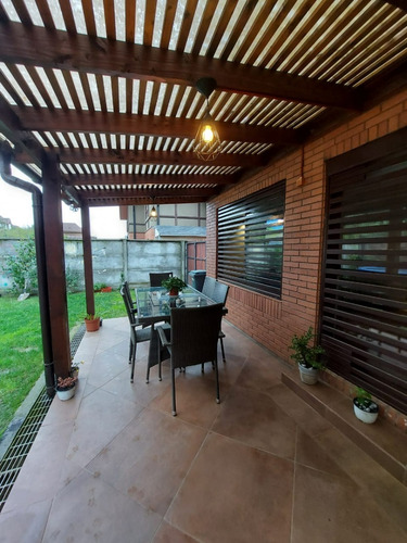 Imagen 27 de 30 de Vendo Confortable Casa En Lomas De San Andres