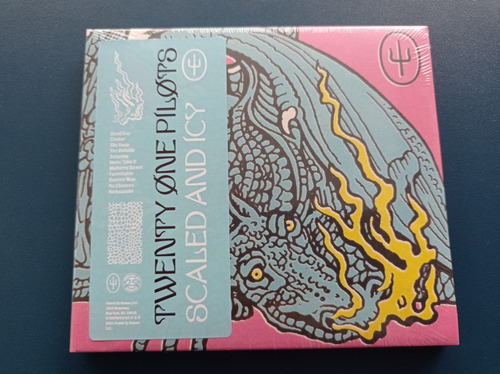 Twenty One Pilots Scaled And Icy Cd, Album