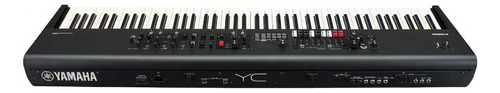 Teclado Sintetizador Yamaha Yc88 7/8 Stage Keyboard color negro