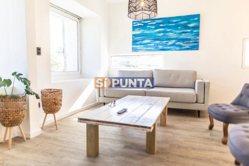 Imagen 7 de 18 de Casa En El Chorro A 3 Cuadras De La Playa