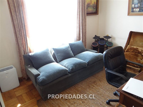 Casa En Venta De 4 Dormitorios En Las Condes