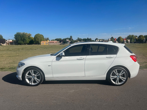 Imagen 2 de 22 de Bmw 120i Sport Line At ¡oportunidad!