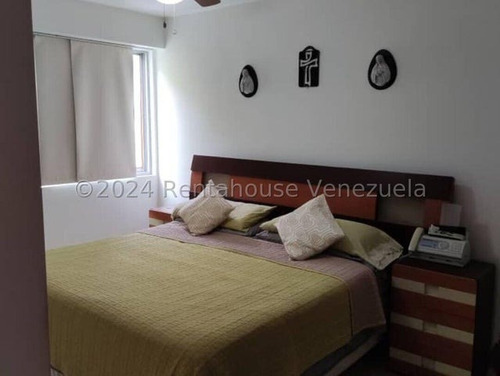 Leandro Manzano Apartamento En Venta,lomas Del Sol Mls #24-587 As