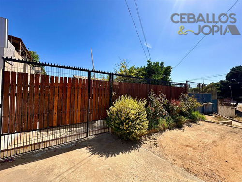 Casa En Venta De 4 Dorm. En Quilpué