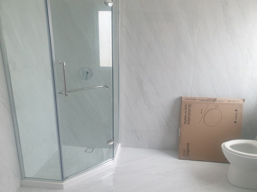 Imagen 6 de 20 de Residencia De Lujo 4 Rec.+1/ Residencial Victoria ,recién Remodelada /zapopan /excelente Ubicación /oportunidad!!expogdl/distrito La Perla/pza Sol