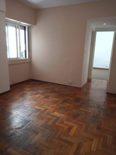 Venta Departamento 2 Amb. En Ramos Mejía - Buen Estado