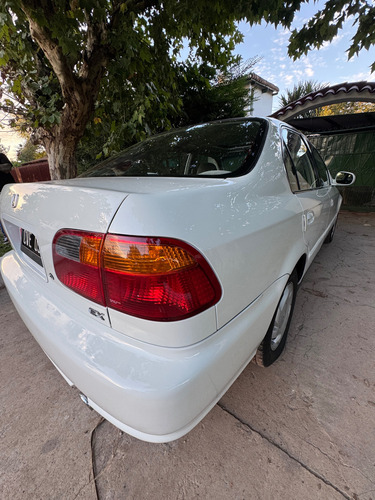 Honda Civic 1.6 Ex