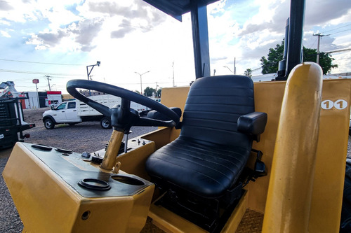 Caterpillar Cp 563c