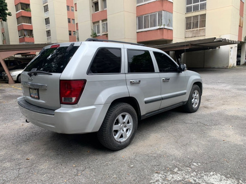 Imagen 4 de 9 de Jeep Grand Cherokee