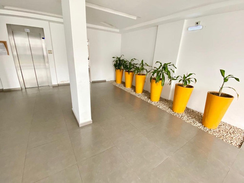 Imagen 3 de 5 de Departamento Monoambiente Con Balcón. Excelente Ubicación