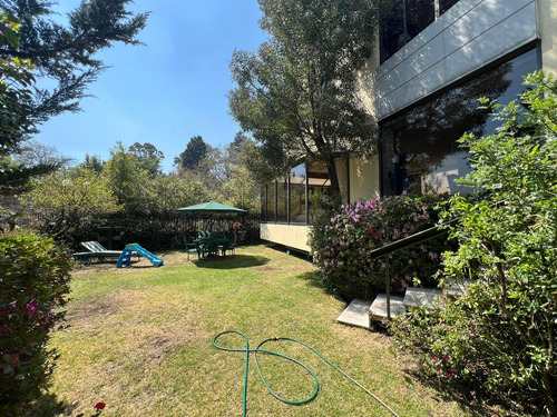 Casa En Venta En Bosques De Las Lomas