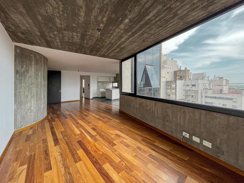 Departamento En Venta De 2 Dormitorios A Estrenar Zona Rio