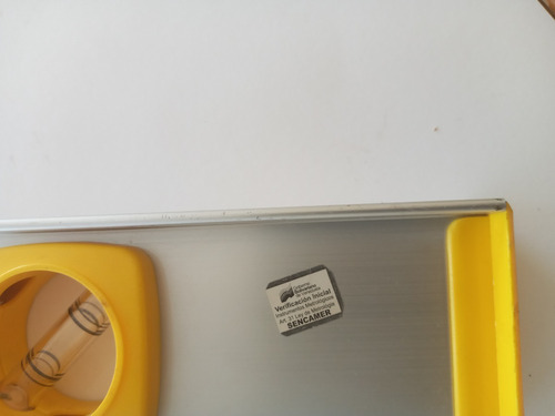 Imagen 3 de 7 de Nivel De Aluminio 3 Aguas Marca Stanley 24 (60cm) 42-074