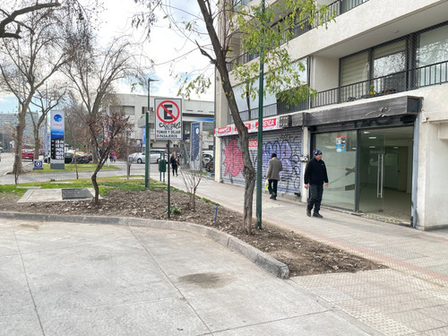 Local Comercial Habilitado En Ñuñoa