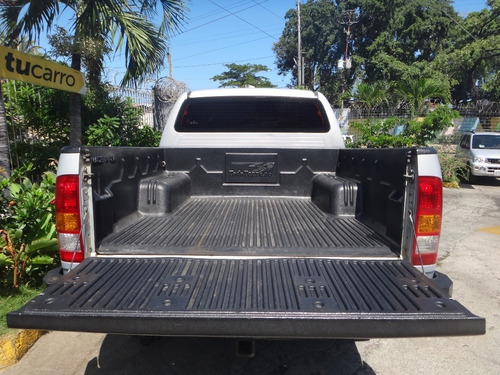 Imagen 12 de 14 de Toyota Hilux Kavak Automática 4x4