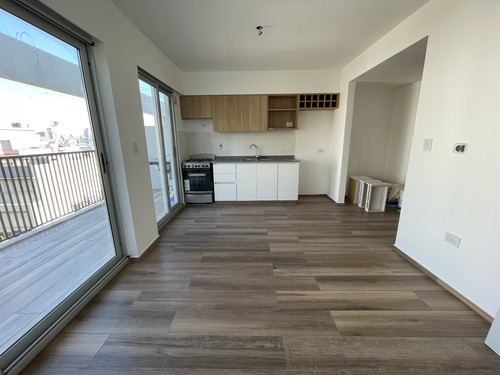 Departamento De 2 Ambientes A Estrenar Con Balcon Terraza Y 2 Baños