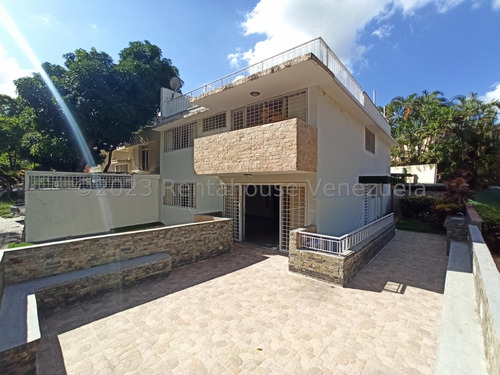  Casa En Venta En Lomas De Chuao 24-12968 Yf