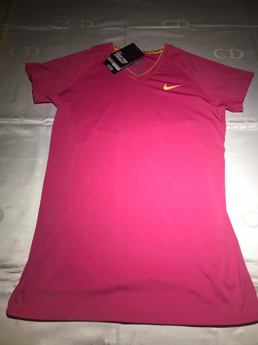 Amf44 Franela Nike Para Dama Pro Combat , Rosada Talla M.