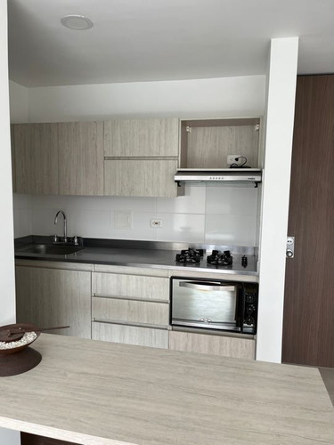 Venta Apartamento La Carola, Manizales, 3 Habitaciones